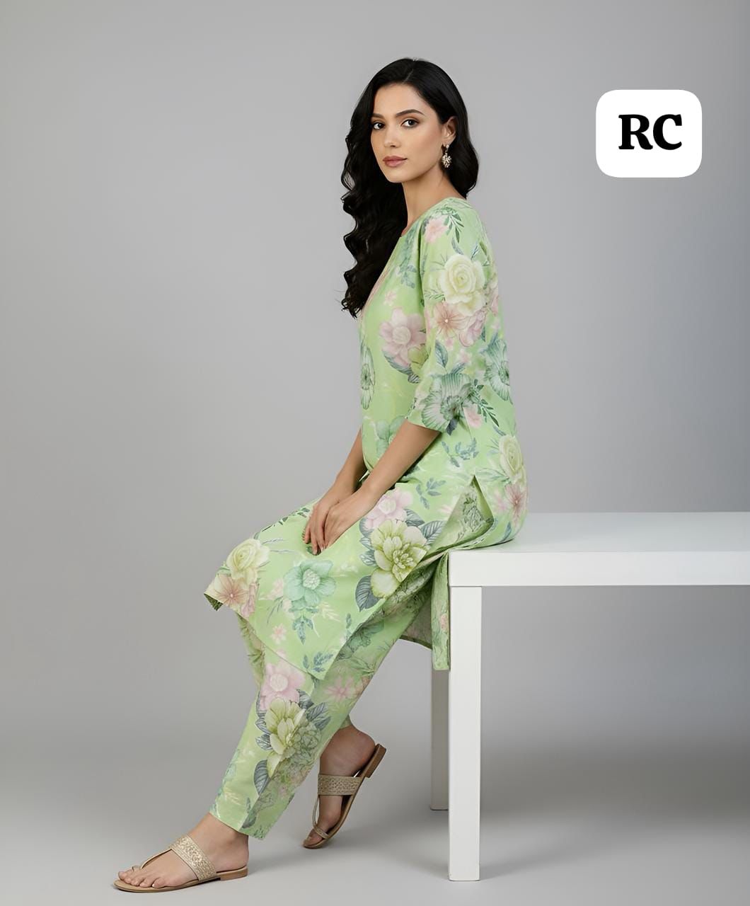 Premium Floral Printed 2-Piece Suit