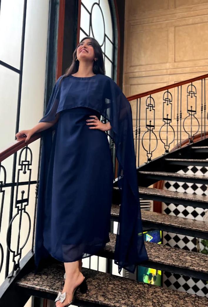 Premium Cape Style Chiffon Maxi – Elegant Flowing Dress