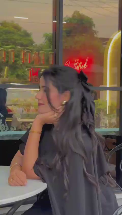 Premium Cape Style Chiffon Maxi – Elegant Flowing Dress